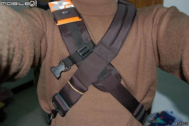[分享]Lowepro Slingshot 200 AW包包改裝雙肩帶
