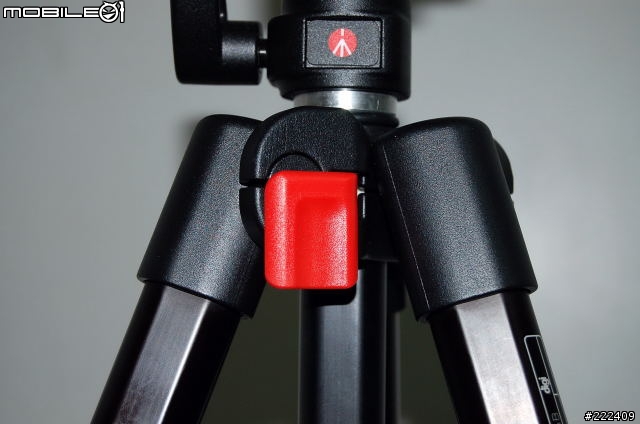 (((分享))) 熱騰騰的Manfrotto 725B 新上市腳架