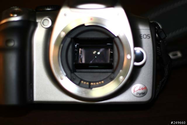 [分享]益本比高的台相機 canon 300D