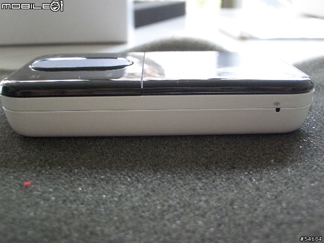 [分享]Zen Vision:M 30GB (酷黑) 開盒實況(2/15補幾張矽膠套 (果凍套)圖)