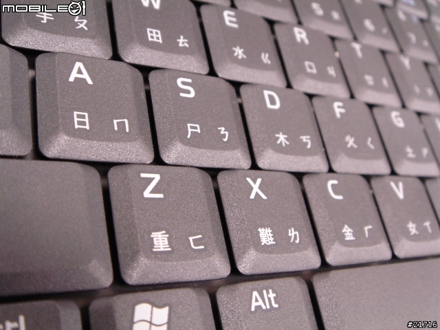 [極美分享]ASUS V6J雙核心處理器NB