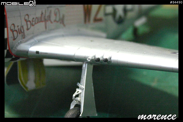[分享]紙模型 Hlinski P-51D製作過程 --圖多