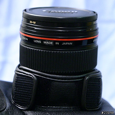 [分享]Canon DSLR最輕便的背包