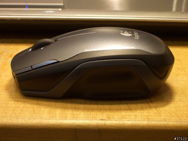 [分享] 最新的 Logitech V400 與 它的V家兩兄弟