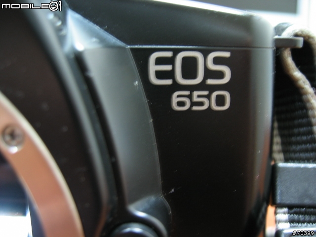 [請益]老爸的舊相機(CANON EOS 650)的鏡頭發霉了,要整理嗎???