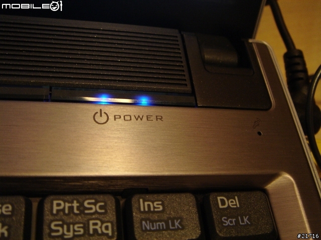 [極美分享]ASUS V6J雙核心處理器NB