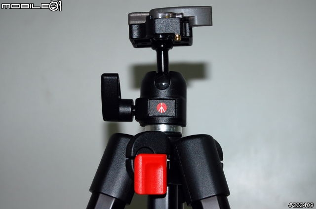 (((分享))) 熱騰騰的Manfrotto 725B 新上市腳架