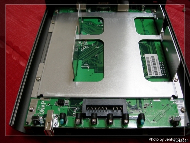 [分享]網路硬碟-威聯通QANP TS-101(Turbo Station)(內建BT下載)