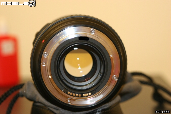 佳能標準變焦鏡皇EF24-70mm F2.8L USM簡介