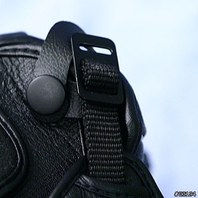 [分享]Canon DSLR最輕便的背包