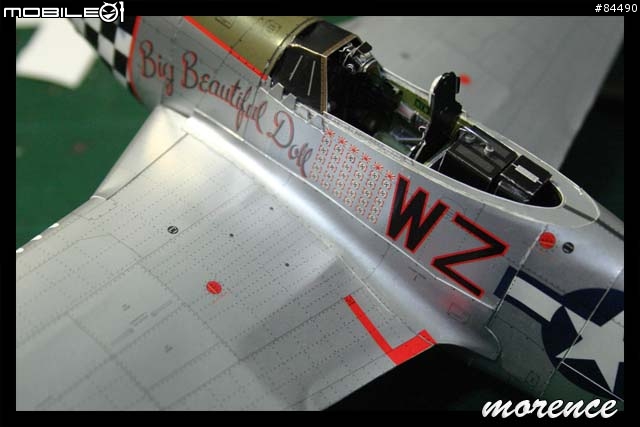 [分享]紙模型 Hlinski P-51D製作過程 --圖多