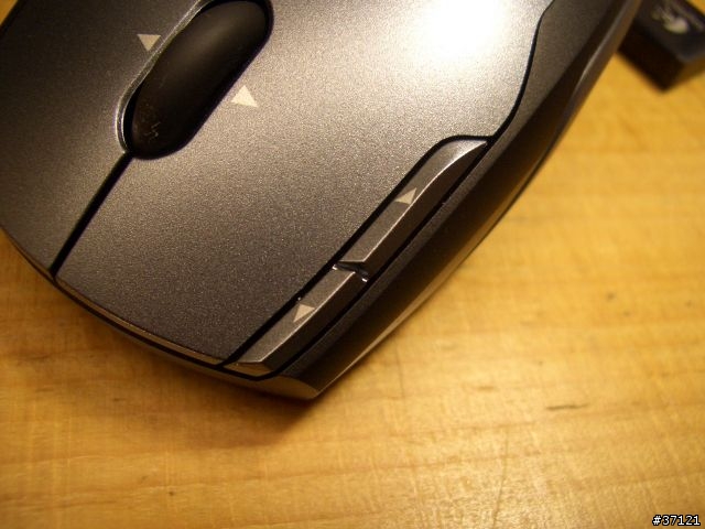 [分享] 最新的 Logitech V400 與 它的V家兩兄弟