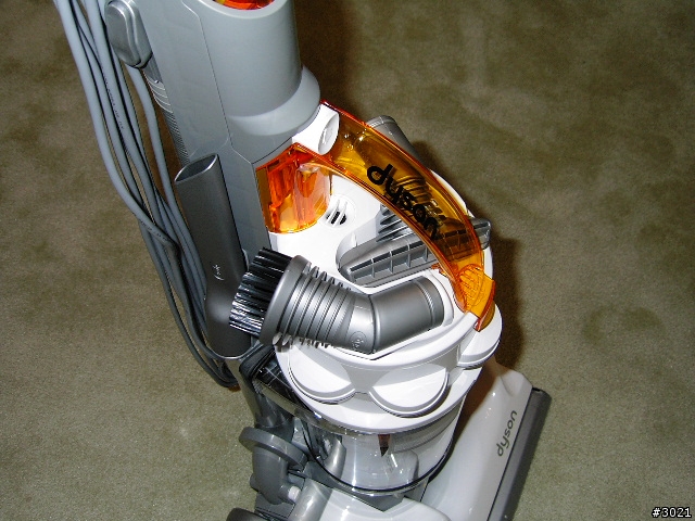 [分享]超強吸力 Dyson DC-14 Full Kit
