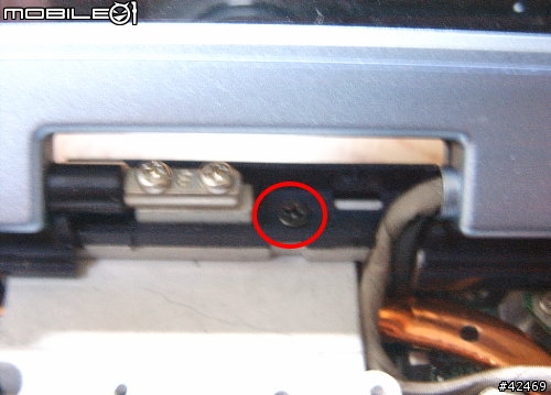 [分享]NB小升級，拆機Benq 2000E系列