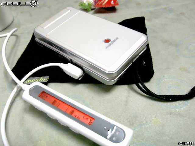 [分享]903 vs. w900i =.=不好看的寫真