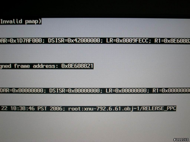[求救]IBOOK開機不成,出現一堆文字.....