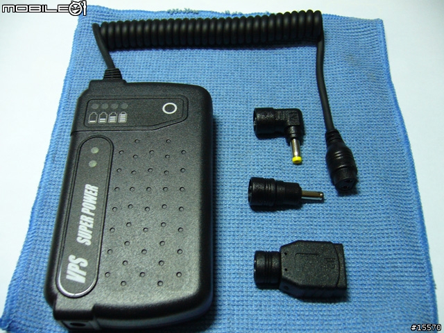 N300外接超厚電，VPS Super Power 手持式電池4400mAH(或稱電力銀行)
