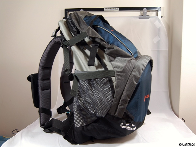 [非主流分享]不專業的攝影後背包,依然實用:Mountain Dax Equipment