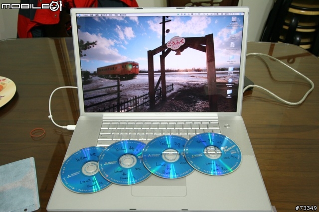 [經驗分享] Linux on PowerBook G4 17''   （圖出沒注意~）