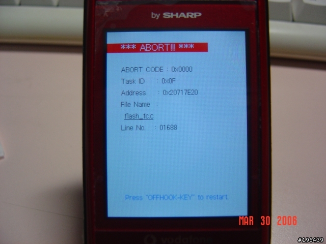 [求助]我的小紅出了嚴重的怪問題，請有興趣的大大幫我救救它吧Orz~