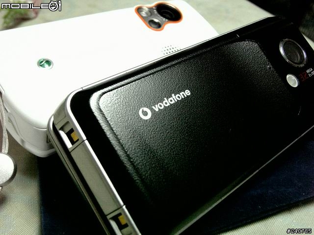 [分享]903 vs. w900i =.=不好看的寫真