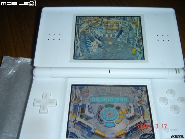 [NDS]超美質感！任天堂NDS Lite白色機入手勸敗！