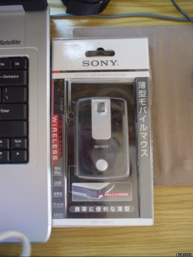 新到手的SONY 無線滑鼠