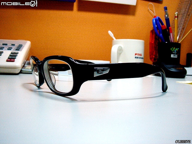 [絕版] EKIN EYEWARE：我的眼鏡-老婆的愛心