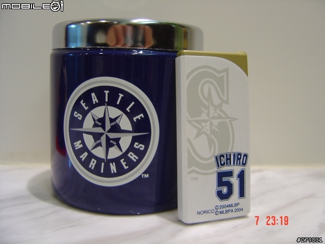 [分享] 鈴木一郎 (Ichiro Suzuki)的一些相關逸品......:)~~~