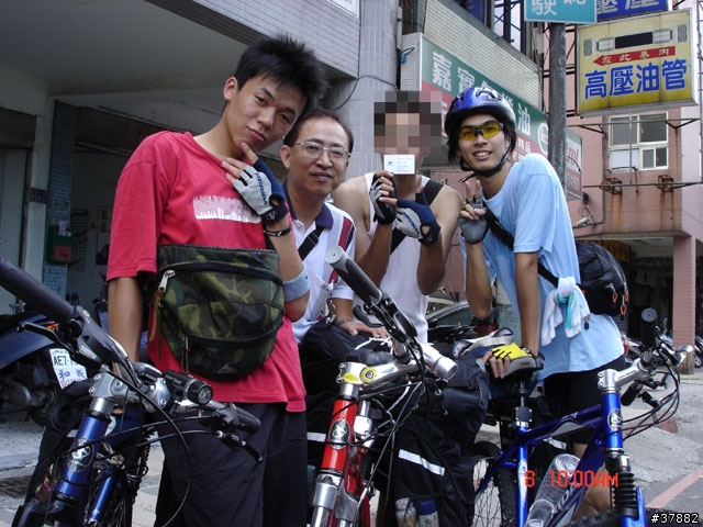『拖稿很久的★BIKE環島之旅★』CH1984、ANSON、雅痞上台一鞠躬(2006.11.03 更新第九天)