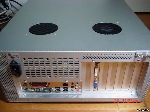[分享]聯力PC-V880,HTPC機殼,新人亂照.
