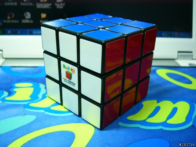 我的部分魔術方塊(3x3x3)收藏