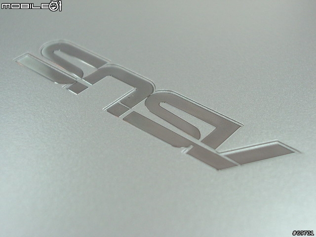 [分享]ASUS A8J (中價位的napa機種)