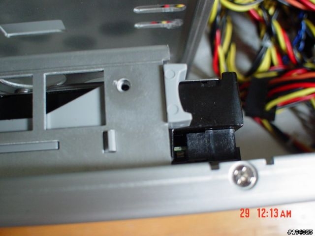 [分享]聯力PC-V880,HTPC機殼,新人亂照.