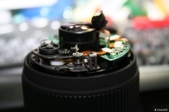 [不負責分享]SIGMA 70-300mm f/4-5.6 APO DG for CANON 全焦段MACRO開啟
