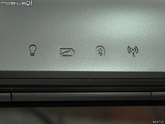 [分享]ASUS A8J (中價位的napa機種)