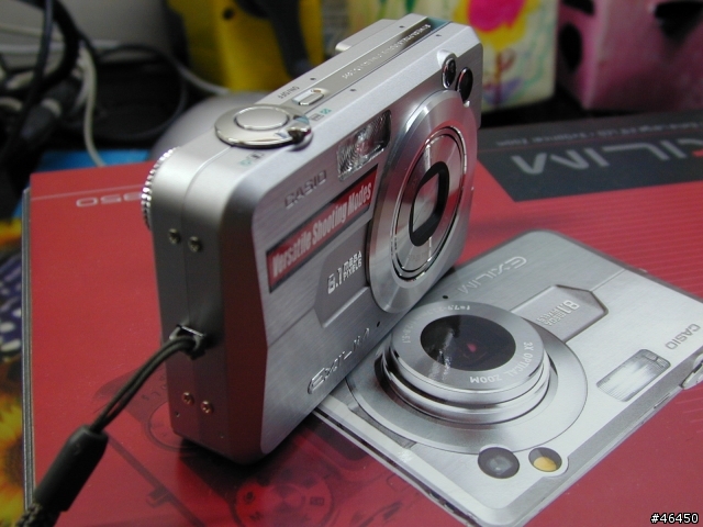 [分享] CASIO EX-Z850 終於買了!! (補照片)