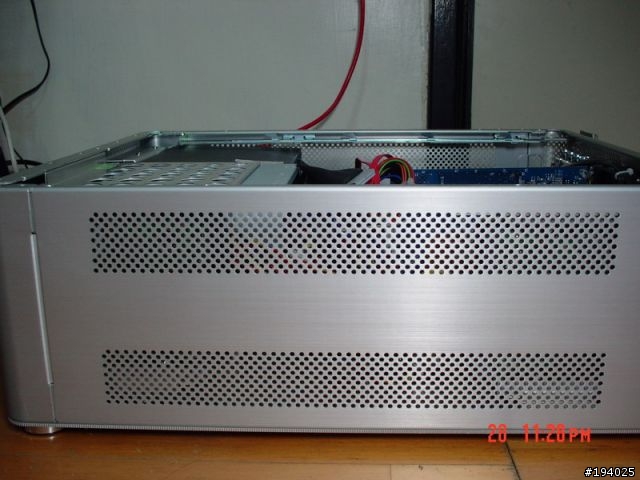 [分享]聯力PC-V880,HTPC機殼,新人亂照.
