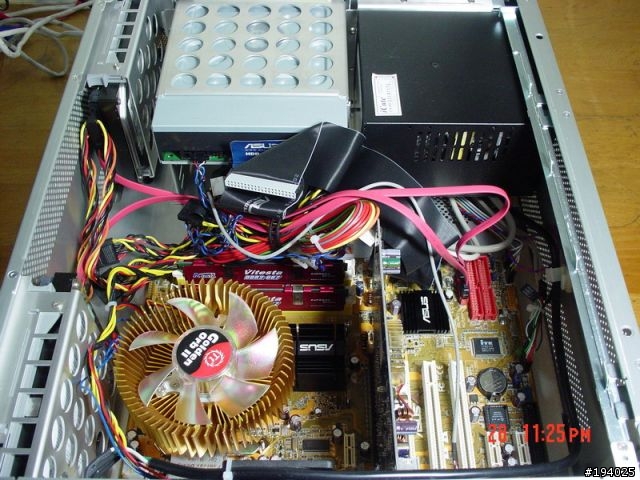 [分享]聯力PC-V880,HTPC機殼,新人亂照.
