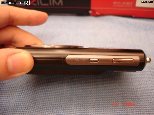 [分享] CASIO EXILIM EX-Z60 新機入荷 (呼呼 第一次發文 皮皮挫~