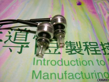 [分享]耳道式耳機SHARP MD33-改