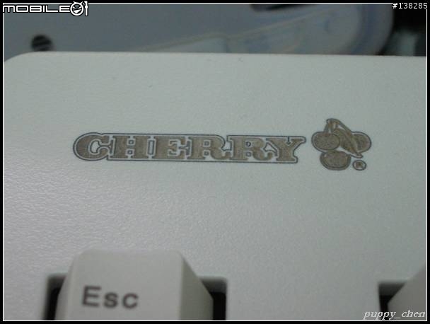 [分享]樸實耐操的鍵盤 Cherry G80-3000