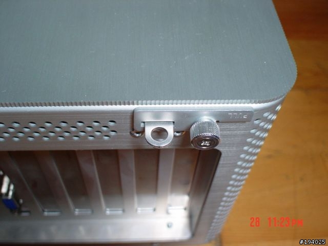 [分享]聯力PC-V880,HTPC機殼,新人亂照.