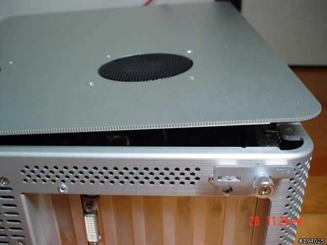 [分享]聯力PC-V880,HTPC機殼,新人亂照.