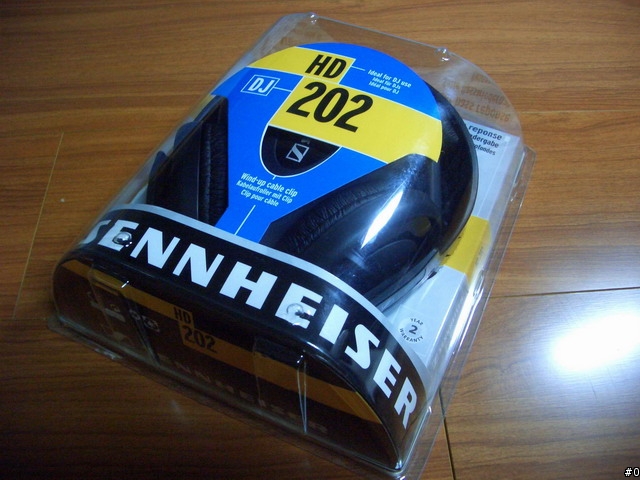 [勸敗] Sennheiser 耳罩式耳機 HD 202