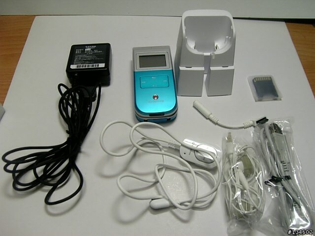 TOSHIBA 803T藍色入手[圖多]