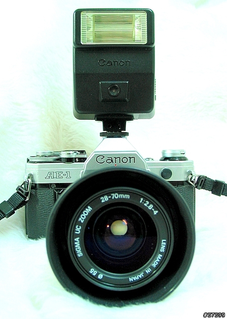 [古董] 二十八年的CANON AE-1