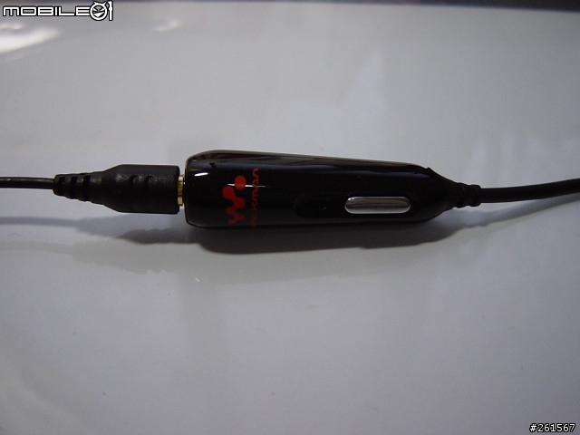 小弟的第一支SonyEricsson手機 [W810i]