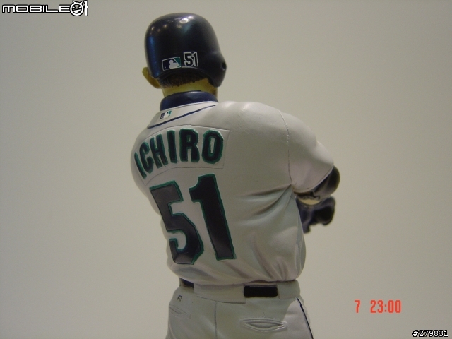[分享] 鈴木一郎 (Ichiro Suzuki)的一些相關逸品......:)~~~
