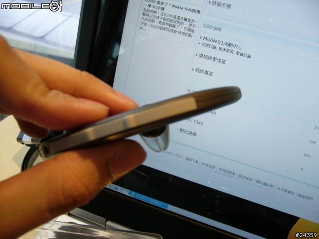 Jabra BT 500 附耳掛圖啦...想買的人可以參考一下.
